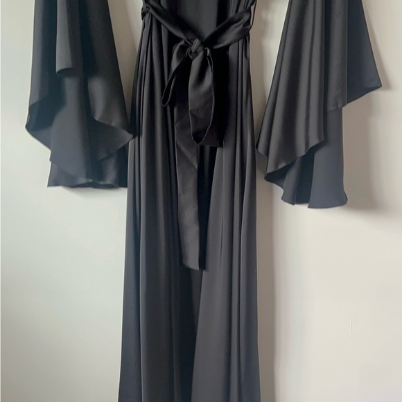 Sophisticated Black Women's Robe - Picture 4 of 8